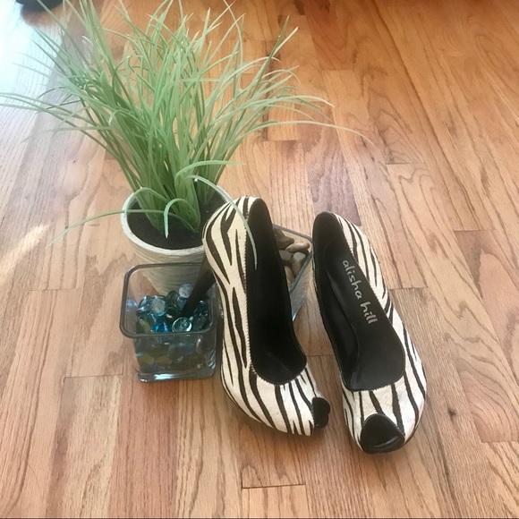 Alisha Hill Zebra Print Pumps - Picture 2 of 8